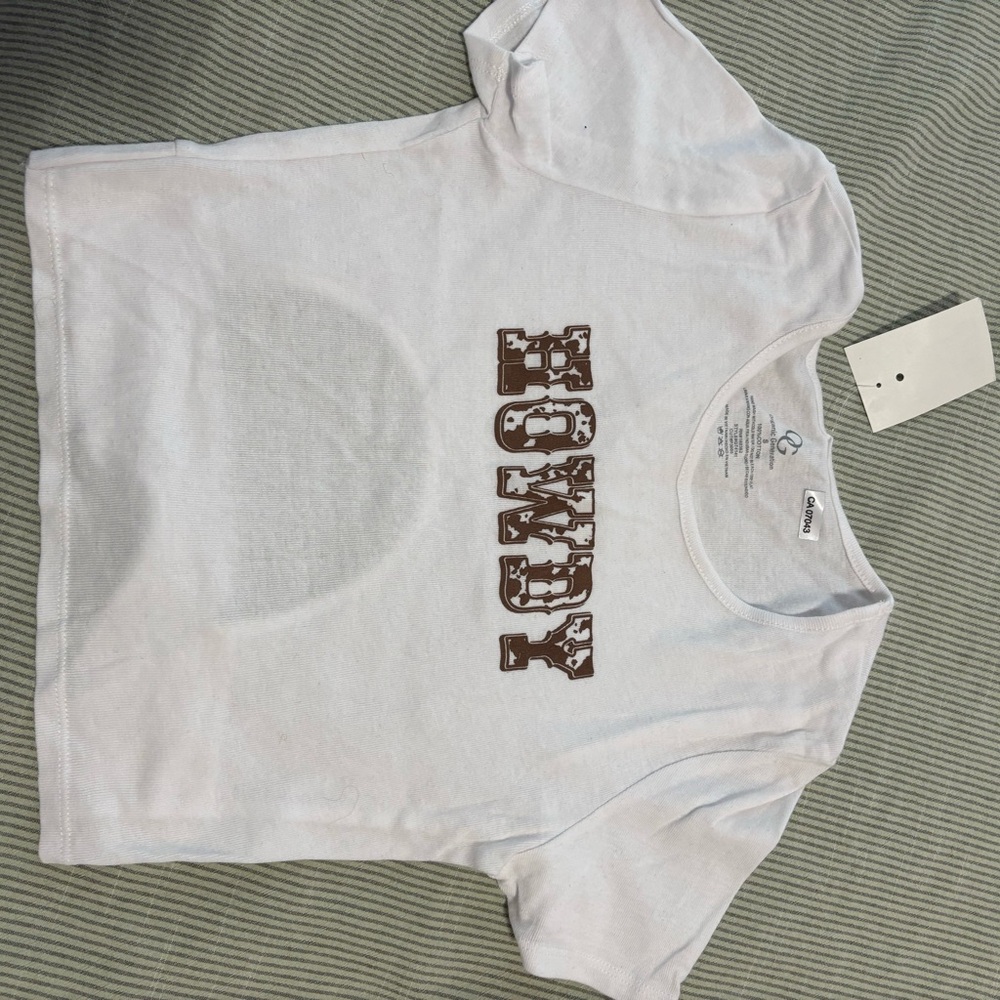 Trendy White Kids Tee with Brown Graphic